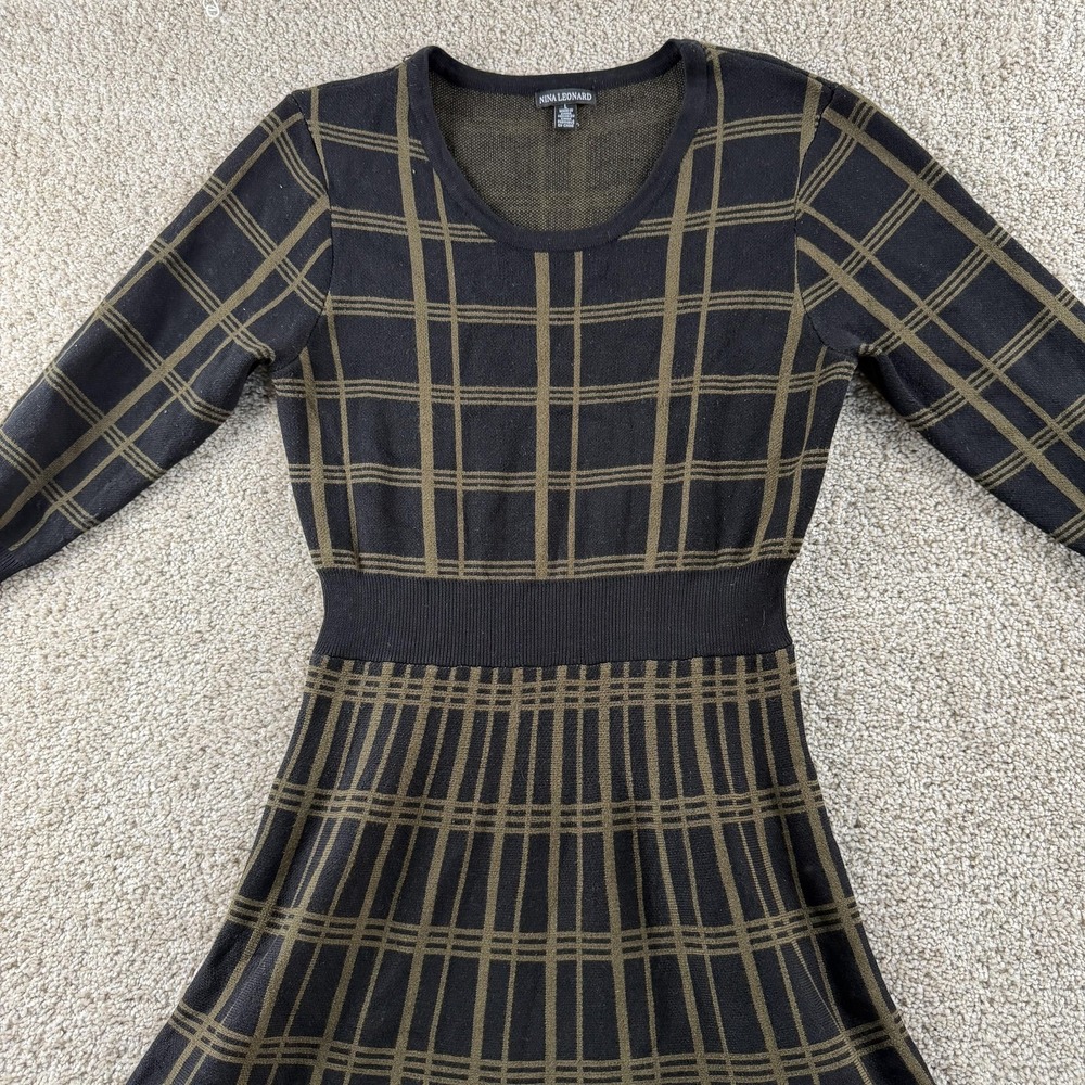 Nina Leonard Sweater Dress Womens Large Black Plaid Knit Fit & Flare Knee Length